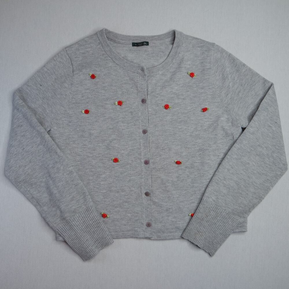Wild Fable Gray Knit Cardigan Sweater Rose Embroidered Women's Size M